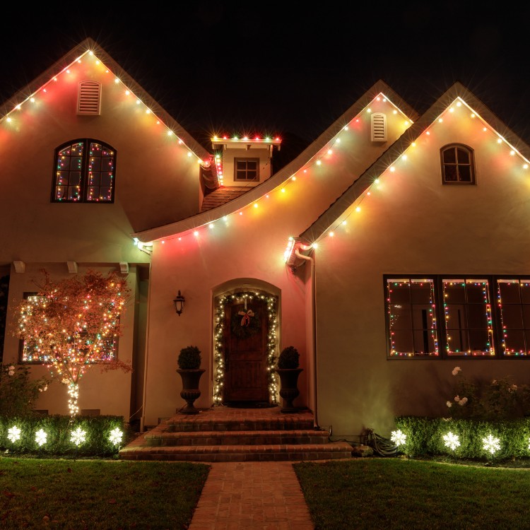 Exterior Cleaning and Lighting in Sioux Falls, SD Exterior Cleaning and Lighting in Sioux Falls, SD